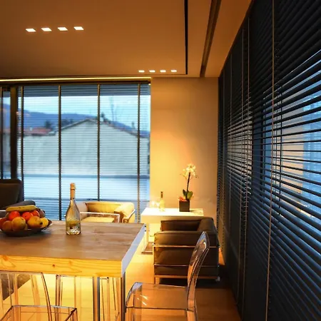 Bilor Luxury Holidays Apartment