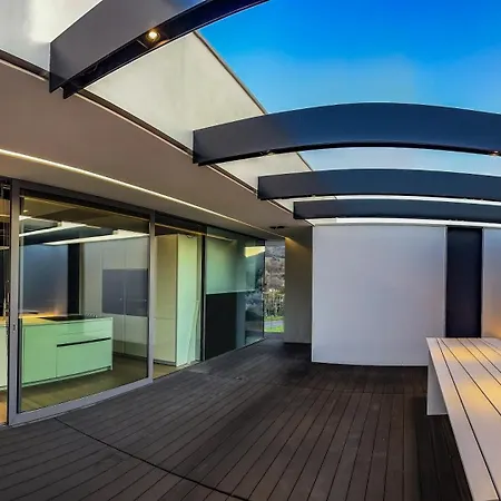 Bilor Luxury Holidays Apartment